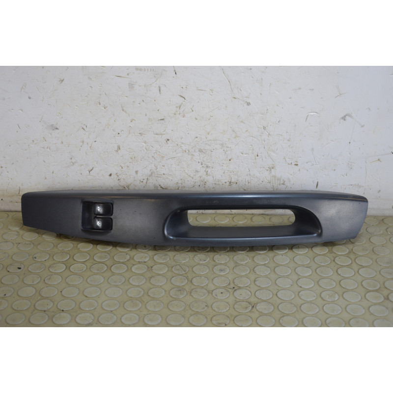 Pulsantiera alzavetro ant sx Kia Picanto dal 2004 al 2008 cod 9357007000  1748593069033
