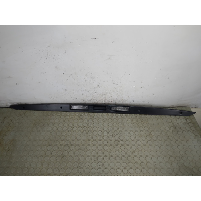 Modanatura luce targa posteriore Lancia K dal 1994 al 2002 cod 82485308  1748934740744