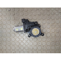 Motorino alzavetro ant dx Vw Polo 9N IV serie dal 2005 al 2009 cod 6q2959801E  1748944651030