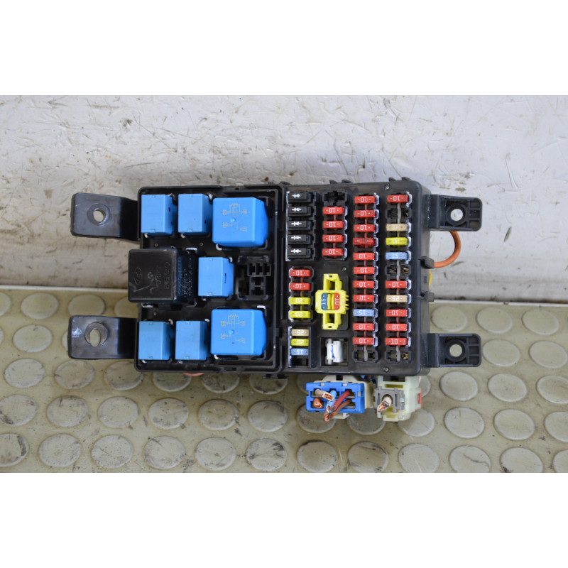 Centralina portafusibili Hyundai i10 dal 2007 al 2013 cod 91950-0x000  1749128581853