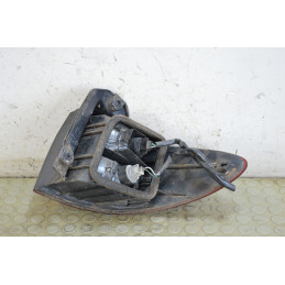 Fanale fanalino stop post esterno sx Toyota Previa dal 2003 al 2006 II serie  1749543933527