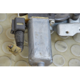 Motorino alzavetro ant sx Toyota Yaris dal 1999 al 2005 cod 0130822018  1749639210884
