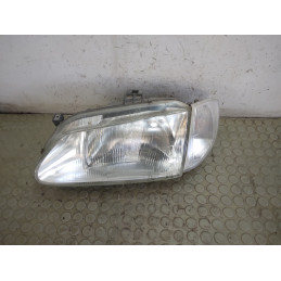 Faro fanale proiettore ant sx Renault Megane Scemic dal 1999 al 2003 cod 260605784R  1749802868539