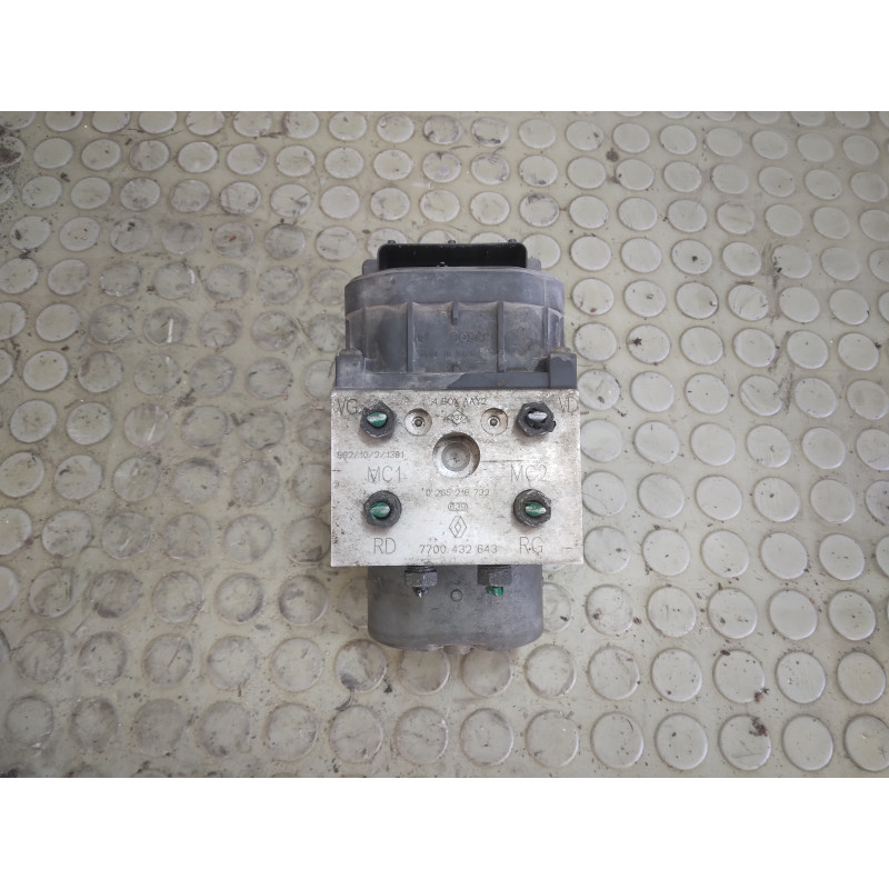 Centralina pompa ABS Renault Megane Scenic dal 1999 al 2003 cod 0265216732 7700432643  1749805887988