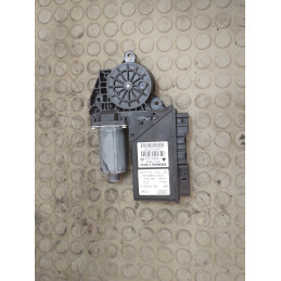 Motorini tergicristallo ant sx Audi A4 8E B7 Avant dal 2004 al 2008 cod 8e1959801h  1749821624833