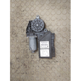 Motorini tergicristallo ant sx Audi A4 8E B7 Avant dal 2004 al 2008 cod 8e1959801h  1749821624833
