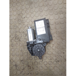 Motorini alzavetro ant dx Audi A4 8E B7 Avant dal 2004 al 2008 cod 8e1959802h  1749822226852