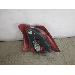 Fanale fanalino stop post dx Toyota Yaris II serie dal 2005 al 2012 cod 815510D251  1750146564292