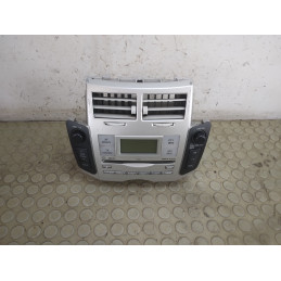 Stereo autoradio lettore CD Toyota Yaris II serie dal 2005 al 2012 cod 86120-0d210  1750153597030