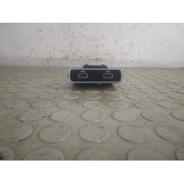 Presa USB Fiat 500 Hybrid dal 2020 in poi cod 07357457700  1751291222679