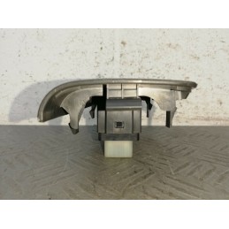 PULSANTIERA ALZAVETRI ALZACRISTALLI ANT.DX TOYOTA COROLLA VERSO  2400000042310