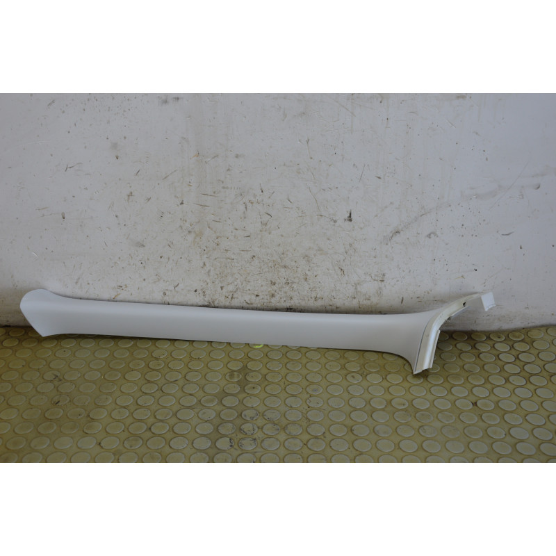 Modanatura montante interna parabrezza ant sx Fiat 500L dal 2012 al 2018 cod 735584837  1754320160591