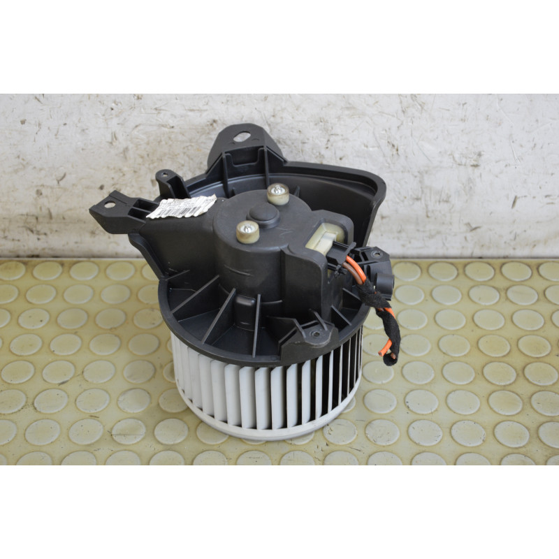 Ventola riscaldamento abitacolo Opel Corsa D dal 2006 al 2011 cod 13392209  1756896996512