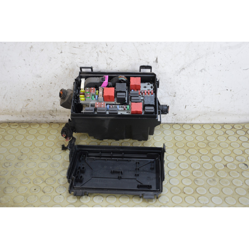 Centralina portafusibili Opel Corsa D dal 2006 al 2011 cod 13246936  1756906161374