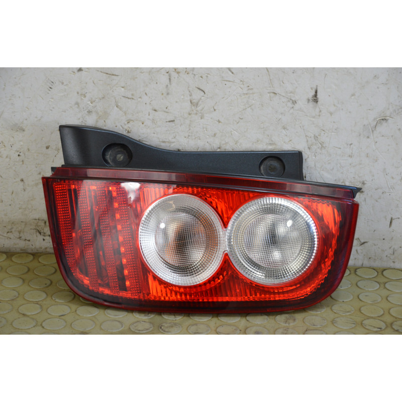 Fanale fanalino stop post dx Nissan Micra K12 dal 2002 al 2010 cod 89031490  1756992850381