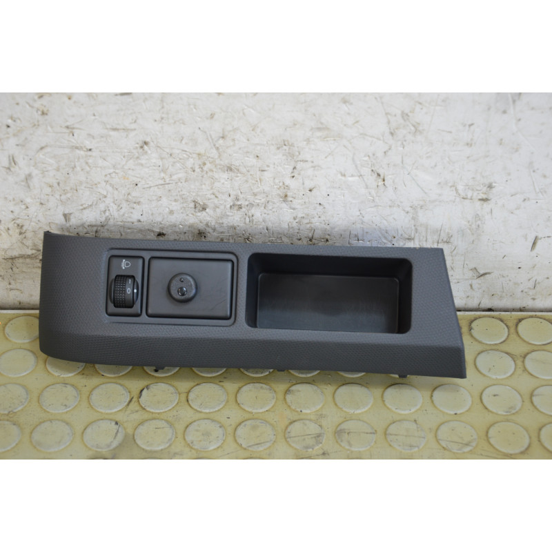 Comando regolazione altezza luci fari Nissan Micra K12 dal 2002 al 2010 cod 68485ax700  1756995058456