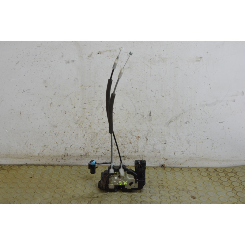 Serratura elettrica ant sx Hyundai i20 dal 2007 al 2014 cod 81310-1j020  1757686716495