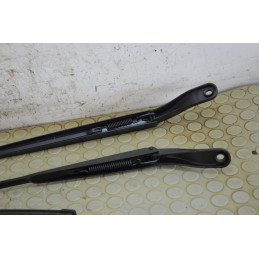 Coppia braccetti tergicristalli dx sx Peugeot 208 dal 2019 al 2023 cod 9822931680 9822931880  1758185510935