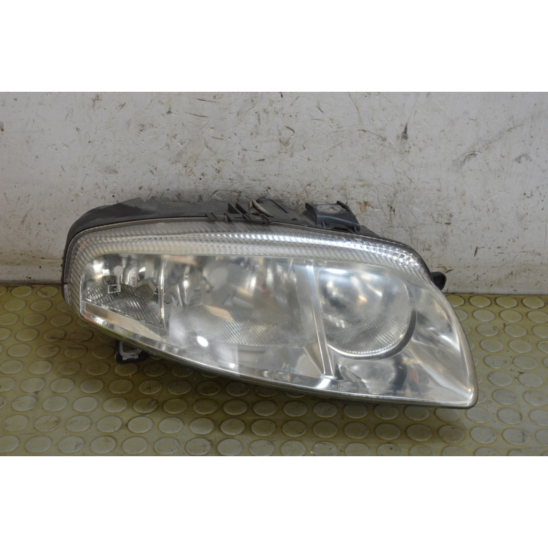 Faro fanale proiettore ant dx Alfa Romeo GT dal 2003 al 2010 cod 60681583  1759149255657