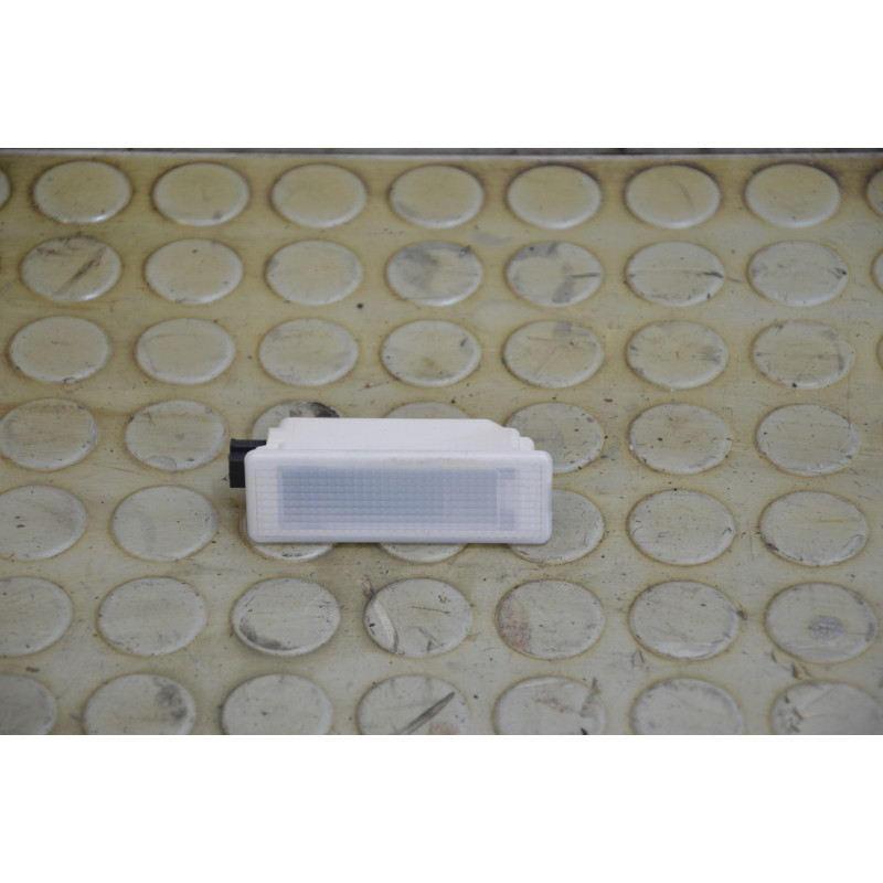 Luce di cortesia sportello interno Mini Counrtryman SD R60 dal 2010 al 2017 cod 6972605  1759416586347