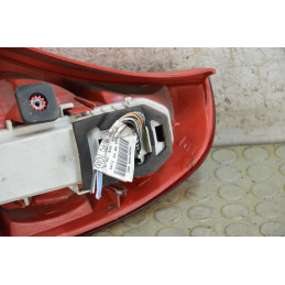 Fanale fanalino stop post sx Renault Clio dal 2001 al 2007 cod 8200917488  1760436608445