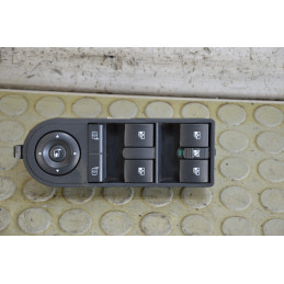 Pulsantiera alzavetro ant sx Opel Zafira B dal 2005 al 2014 cod 13228698  1760445184916