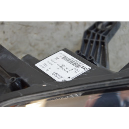 Faro fanale proiettore ant dx Renault Twingo dal 2014 al 2019 cod 260104296r  1760698324572