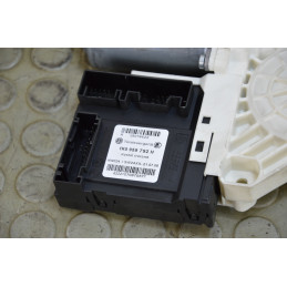 Motorino alzavetro ant dx Vw Golf V 3p dal 2003 al 2009 cod 1k4837402f 1k0959792h  1761748252708