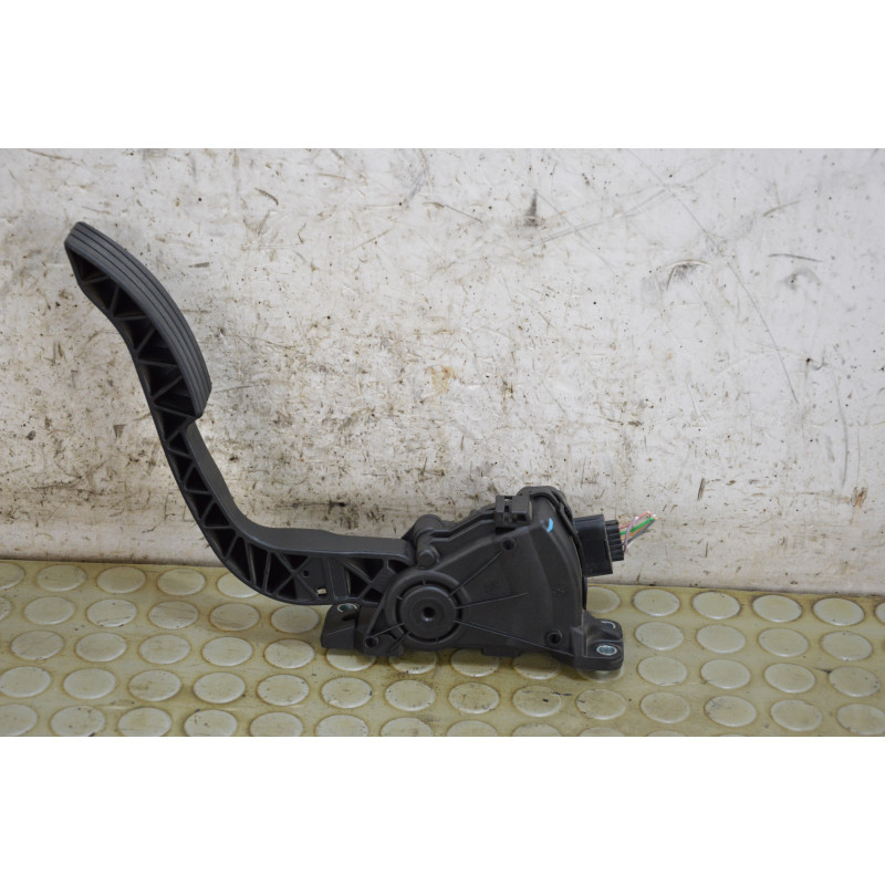 Pedale acceleratore Renault Twingo dal 2007 al 2012 cod 8200426241  1761835624487