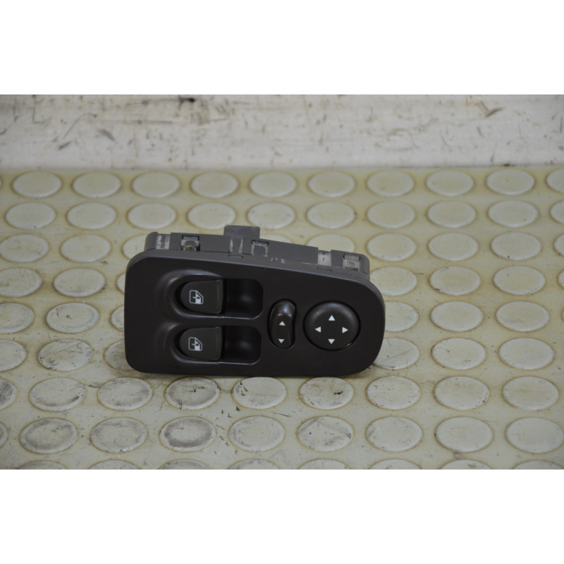 Pulsantiera alzavetro ant sx Lancia Ypsilon dal 2003 al 2010 cod 735433509  1762264776082