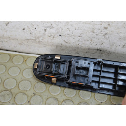 Pulsantiera alzavetro ant sx Lancia Ypsilon 312 dal 2011 al 2016 cod 735531345  1764079319218