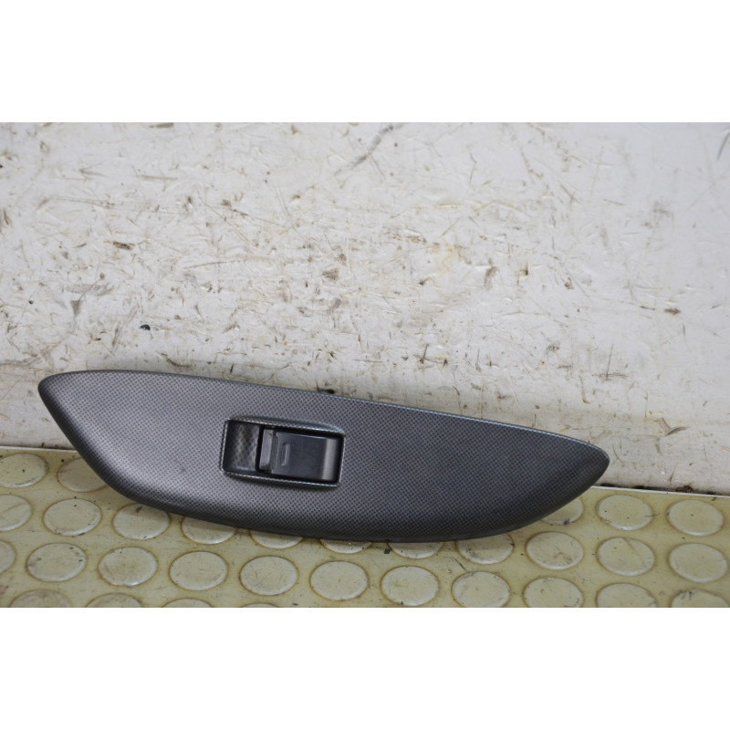 Pulsantiera alzavetro ant dx Toyota Yaris dal 1999 al 2004 cod 848100D010  1764861506741