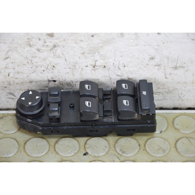 Pulsantiera alzavetro ant sx Bmw Serie 5 E60 dal 2003 al 2007 cod 6939095  1764864558419