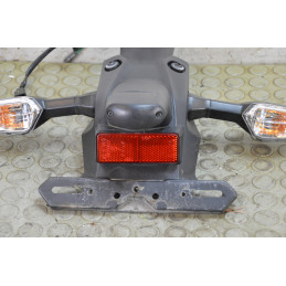 Codino con frecce laterali e catarifrangente post Kawasaki Z 125 dal 2019 al 2025  1764945740986
