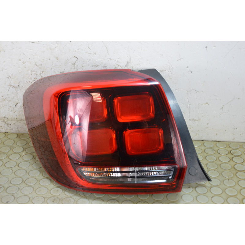 Fanale fanalino stop post sx Dacia Sandero dal 2017 al 2020 cod 265554938r  1765454734312