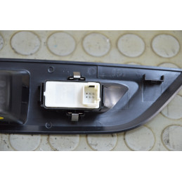 Pulsantiera alzavetro post dx Peugeot 2008 dal 2019 al 2024 cod 98044803ZD  1765893320176