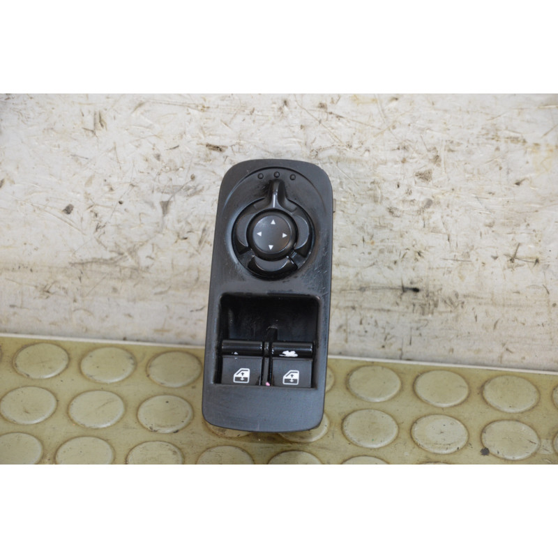 Pulsantiera alzavetro ant sx Alfa Romeo Mito dal 2013 al 2018 cod 01560851700  1766053184003