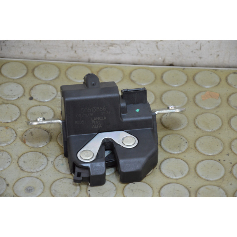 Serratura portellone posteriore Alfa Romeo Mito dal 2013 al 2018 cod 50513866  1766058691087
