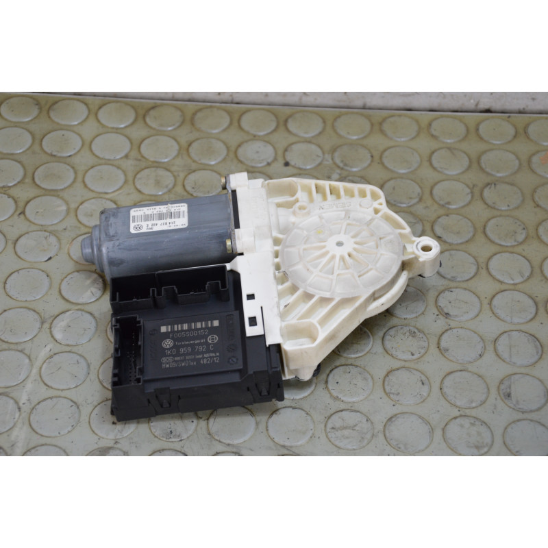 Motorino alzavetro ant dx Vw Golf V 5p dal 2003 al 2009 cod 1k4837402e 1k0959792c  1766135695489