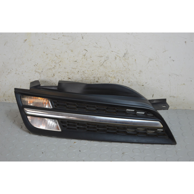 Freccia griglia paraurti ant dx Nissan Micra K12 dal 2002 al 2006 cod 62320BC41A  1767102867083