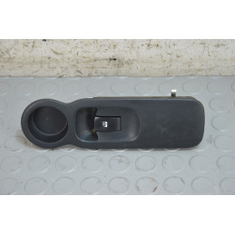Pulsantiera alzavetro ant dx Renault Modus dal 2004 al 2008 cod 8200214936  1767112067183
