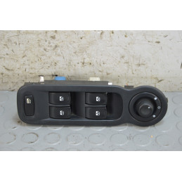 Pulsantiera alzavetro ant sx Renault Modus dal 2004 al 2008 cod 8200379694  1767361117592