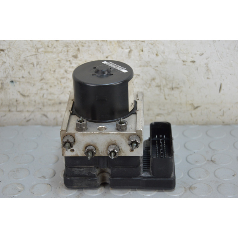 Centralina pompa abs Renault Twingo dal 2007 al 2014 cod 8200403322f  1769079191642