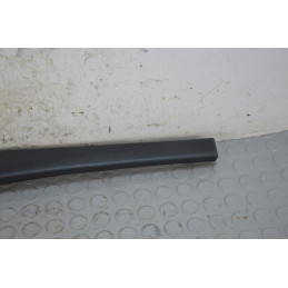 Modanatura rivestimento superiore portaoggetti Renault Megane dal 2008 al 2015 cod 682110001r  1770134171790