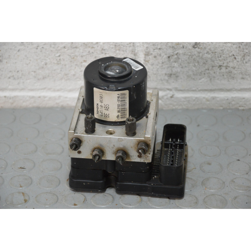 Centralina pompa abs Toyota Yaris dal 2004 al 2011 cod 44510-0d031  1770994911369