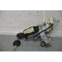 Blocchetto accensione con chiave Toyota Yaris dal 1999 al 2005 cod 452800D010  1770998630808
