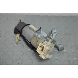 Blocchetto accensione con chiave Toyota Yaris dal 1999 al 2005 cod 452800D010  1770998630808