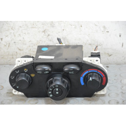 Centralina comando aria clima Hyundai Santa Fe dal 2001 al 2006 cod 9725026100  1773325611778