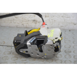 Serratura elettrica ant sx Opel Zafira Tourer dal 2011 al 2016 cod 13579522  1773757373657