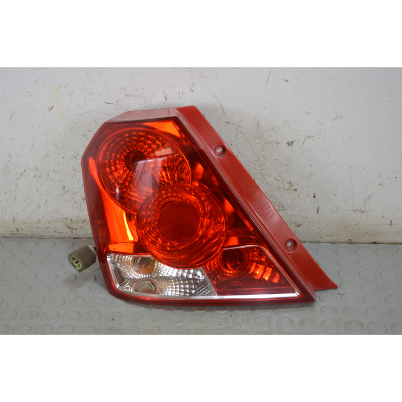Fanale fanalino stop post sx Chevrolet Kalos dal 2005 al 2008 cod 96540268  1775141949141